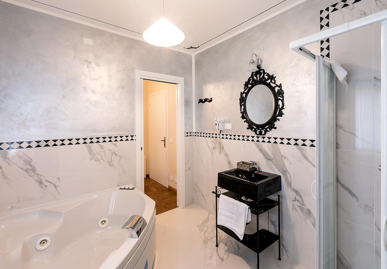 Il Novecento Hotel Casarsa della Delizia Bagian luar foto