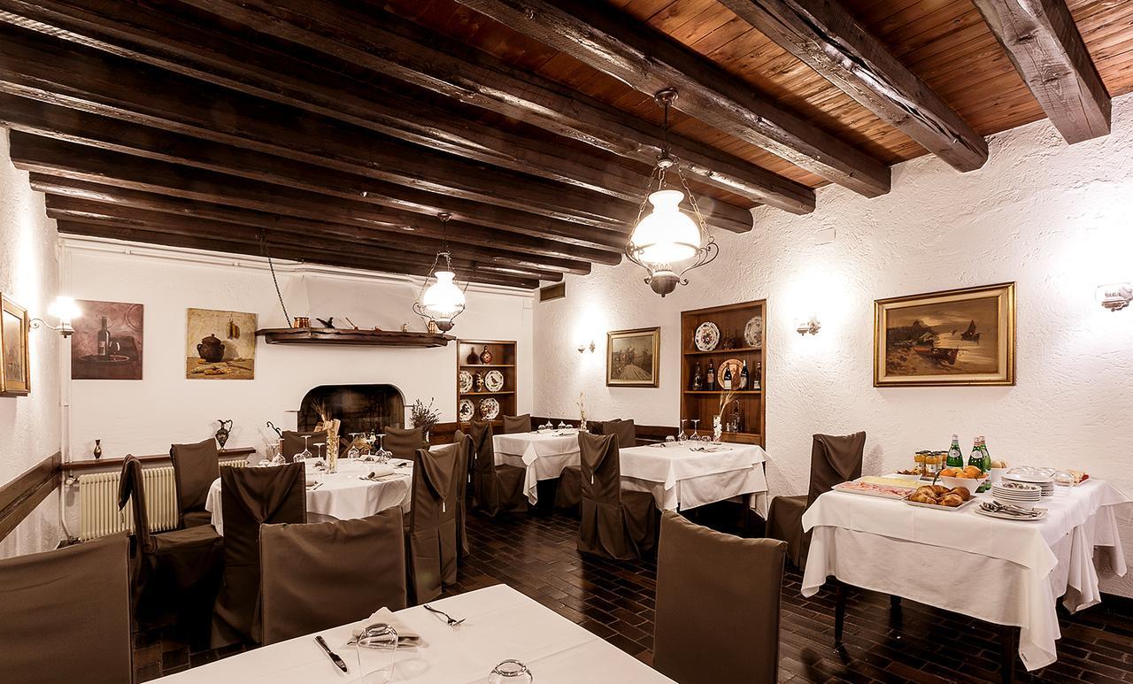 Il Novecento Hotel Casarsa della Delizia Bagian luar foto